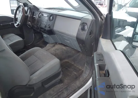 2014 Ford F-250 Xl z USA, uszkodzony, nr VIN 1FT7X2A6XEEB51768